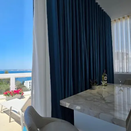 Lejlighed Magic Sea View Penthouse