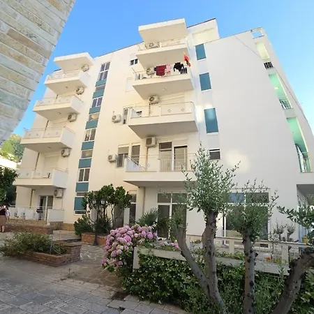 Magic Sea View Penthouse Vlorë
